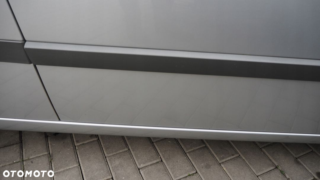 Drzwi Prawe Przednie Renault Megane II Lift TED69 - 6