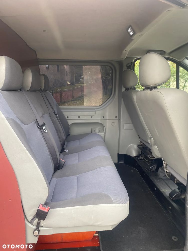 Opel Vivaro - 14