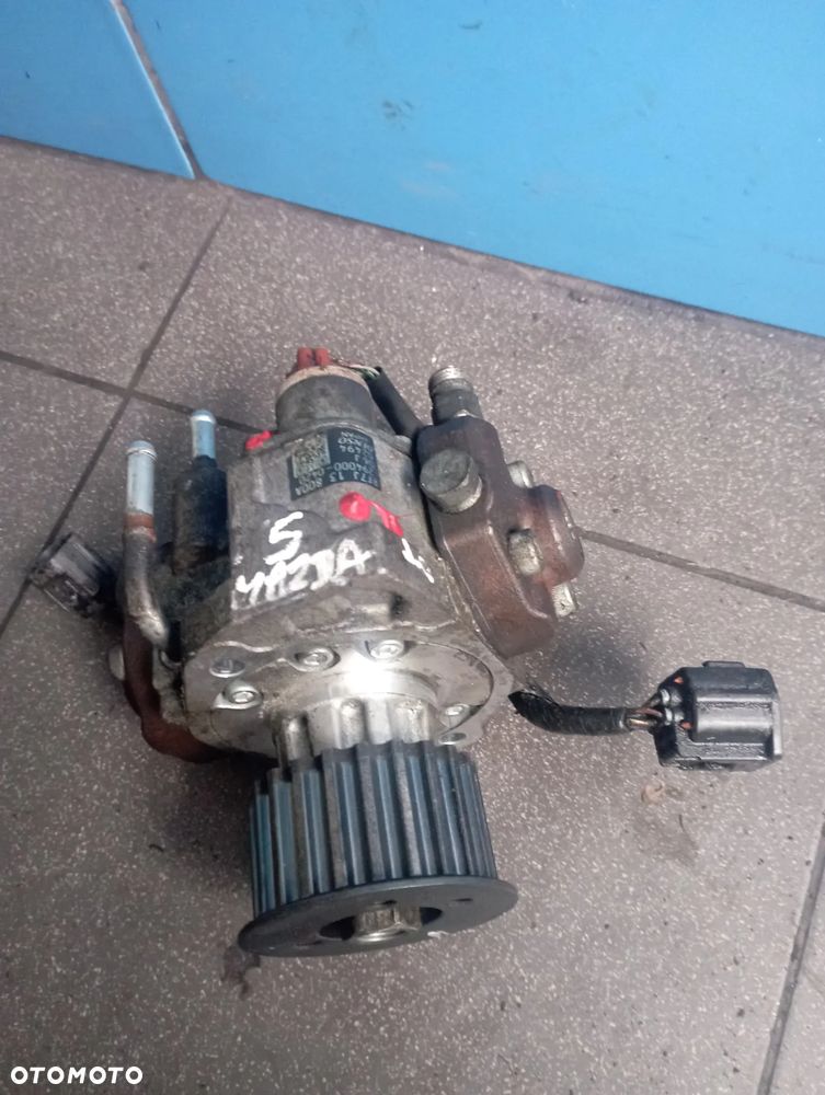 Pompa wtryskowa Mazda 5 rf7j13800a - 2