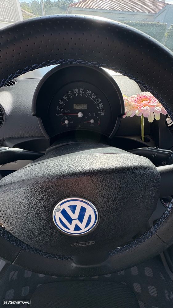 VW New Beetle 1.9 TDi Highline - 4