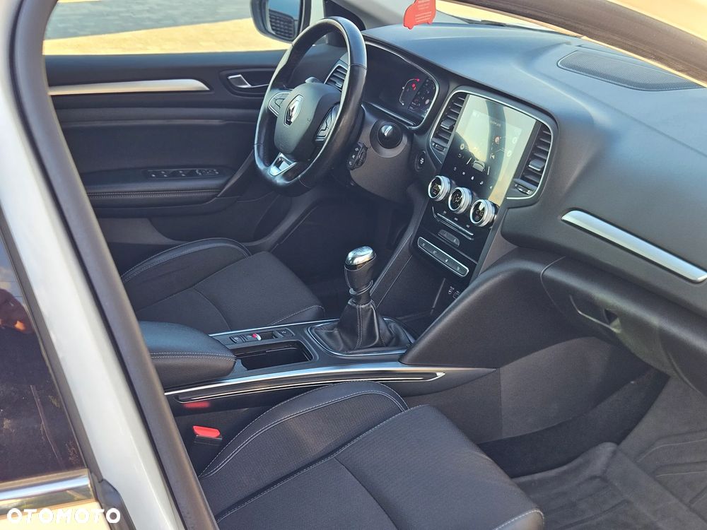 Renault Megane 1.3 TCe FAP Intens - 21