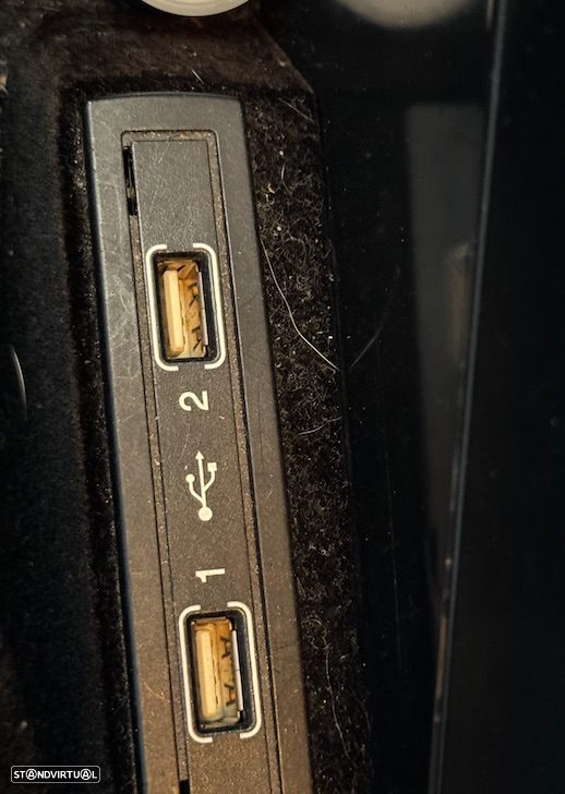 Mercedes-Benz E 250 BlueTEC Avantgarde Auto. - 13