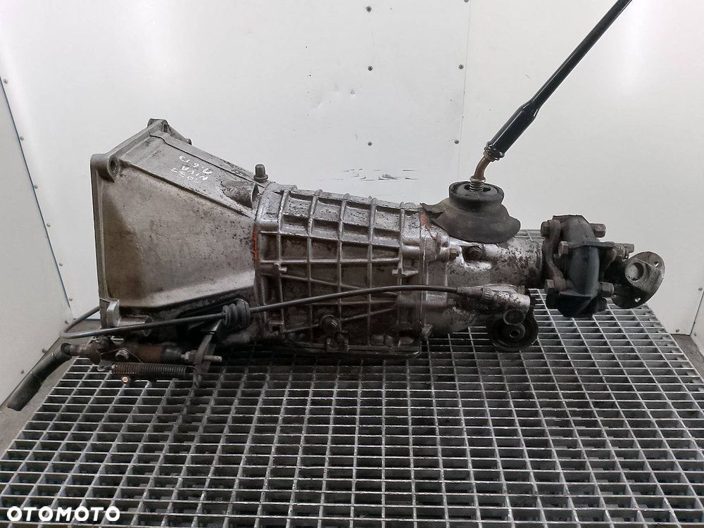 SKRZYNIA BIEGÓW MANUALNA ŁADA NIVA AK12M2 1.6 - 4