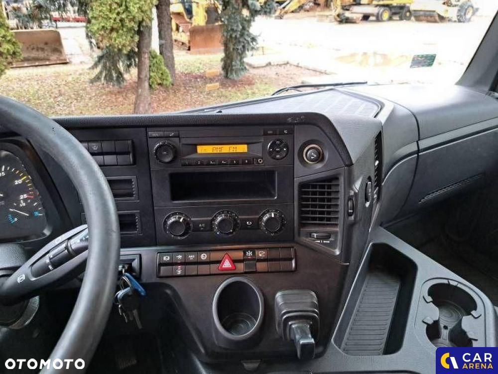 Mercedes-Benz Arocs - 27