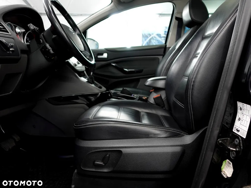 Ford Kuga 2.0 TDCi 4WD Titanium - 18