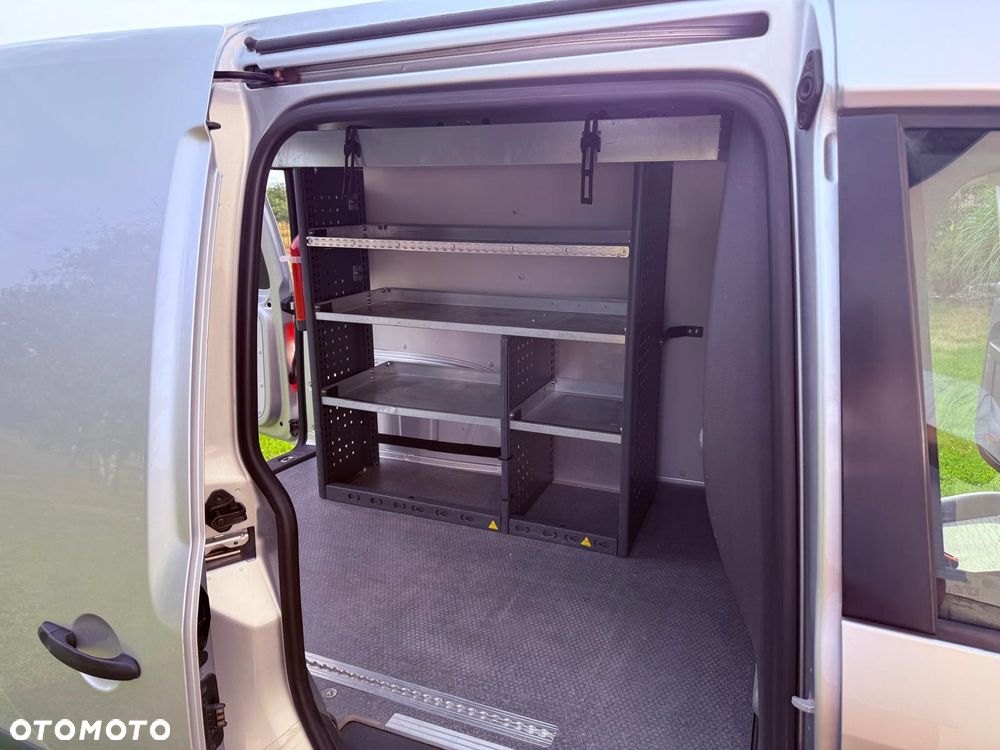 Volkswagen CADDY - 11