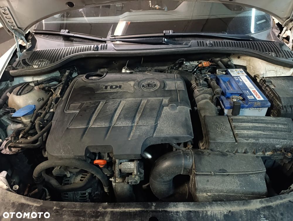 Skoda Octavia 2.0 TDI DPF DSG RS - 13