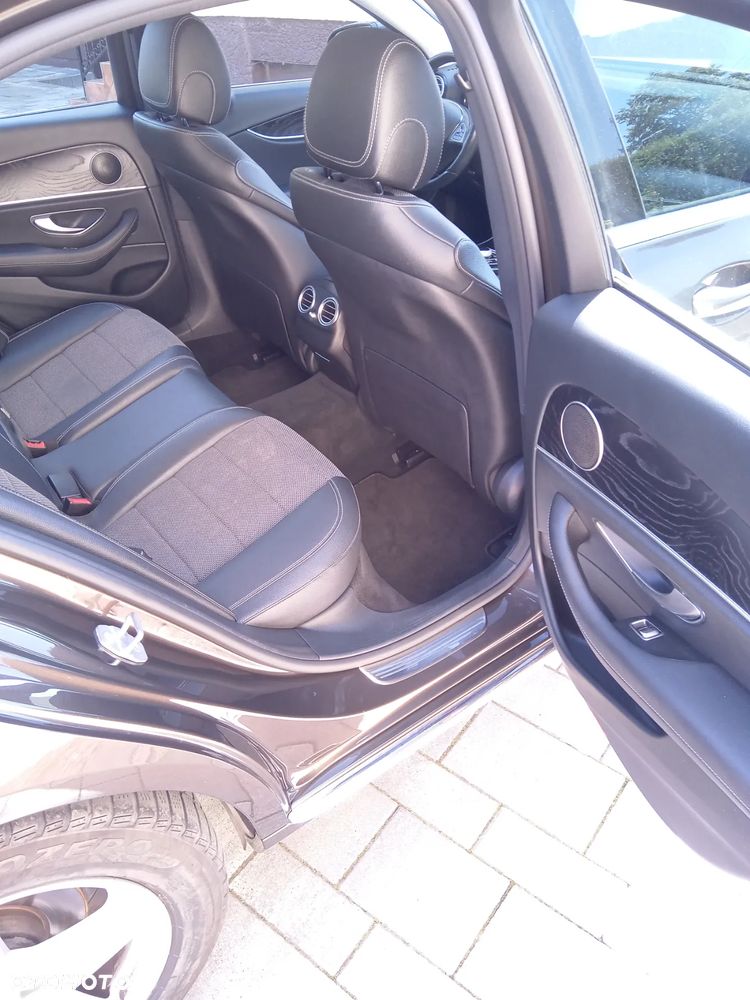 Mercedes-Benz Klasa E 200 9G-TRONIC Avantgarde - 27