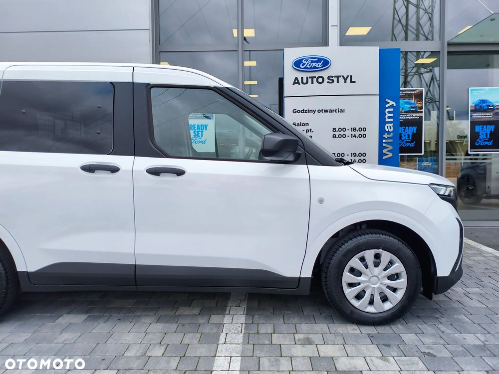 Ford Transit Courier Trend - 33