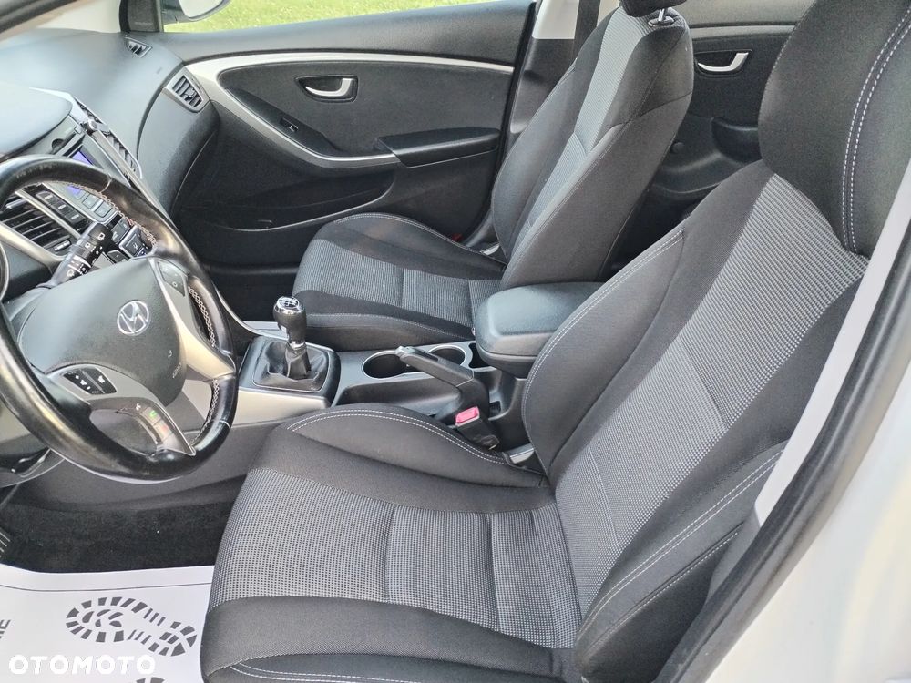 Hyundai i30 - 26