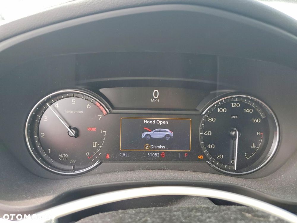 Cadillac XT4 - 10