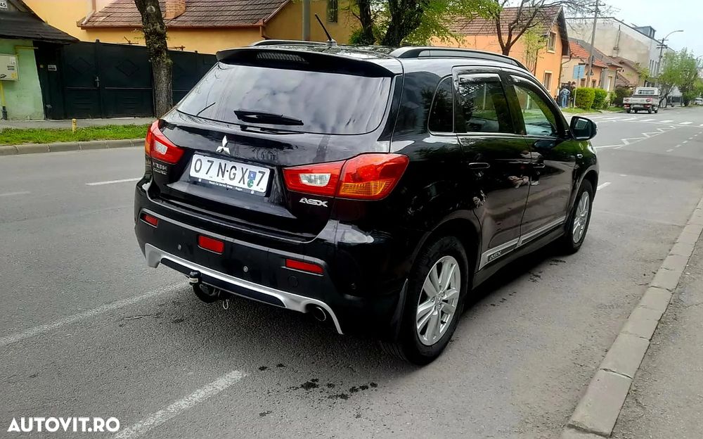 Mitsubishi ASX 1.8 DI-D 2WD Intense - 13