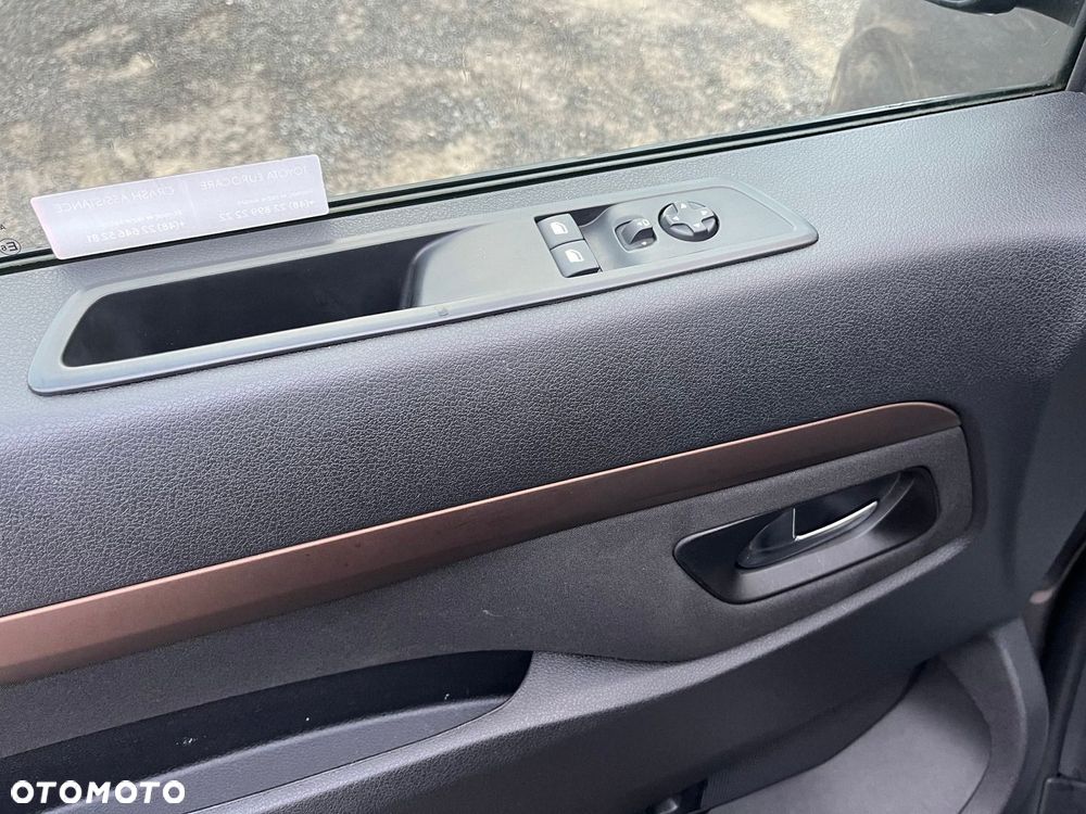 Toyota Proace Verso 2.0 D4-D Long Family - 23