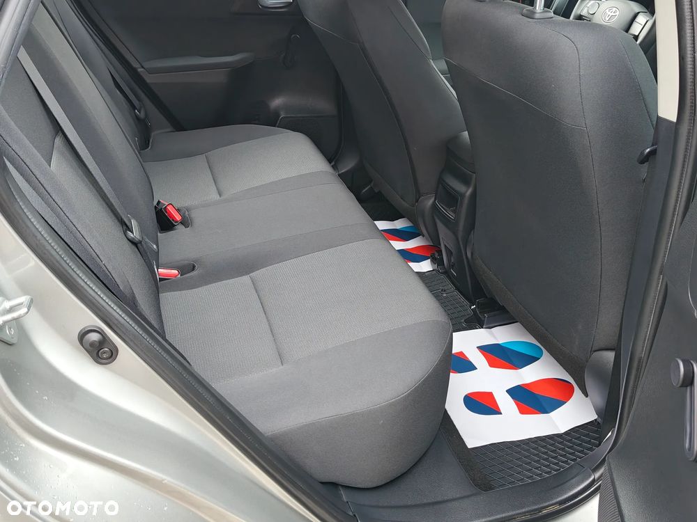 Toyota Auris 1.33 VVT-i Active - 9