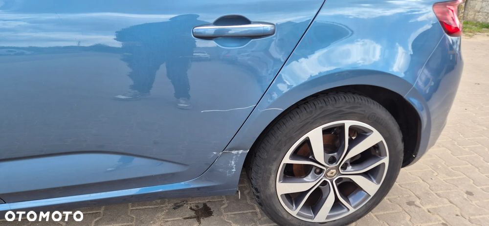 Renault Megane 1.2 Energy TCe Bose - 10