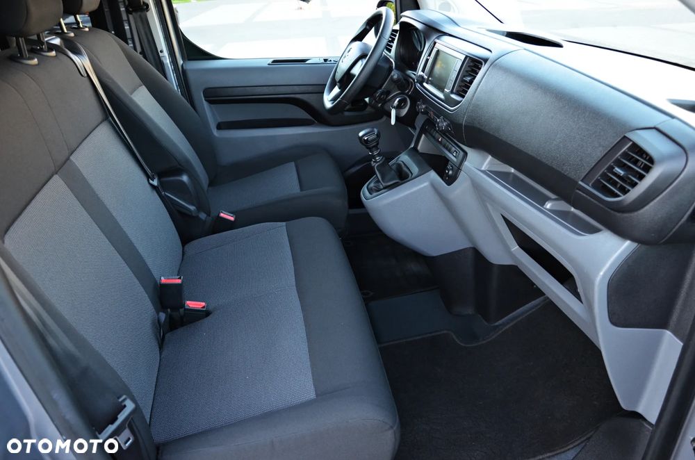 Opel Vivaro Standard Flexcab - 6