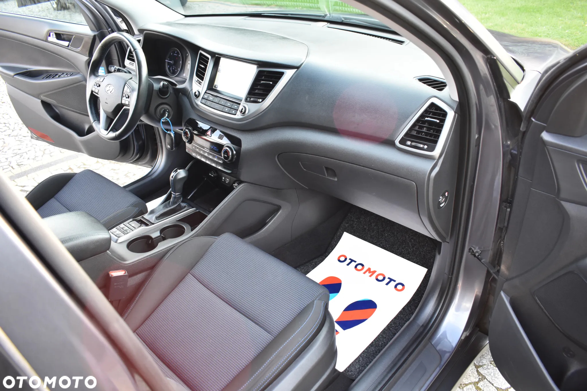 Hyundai Tucson 1.7 CRDI BlueDrive Premium 2WD DCT - 36