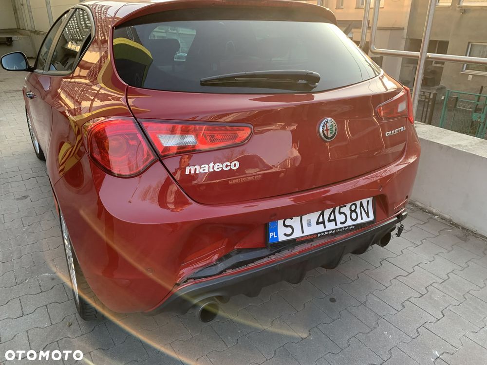 Alfa Romeo Giulietta 1750 TBi Veloce TCT - 25