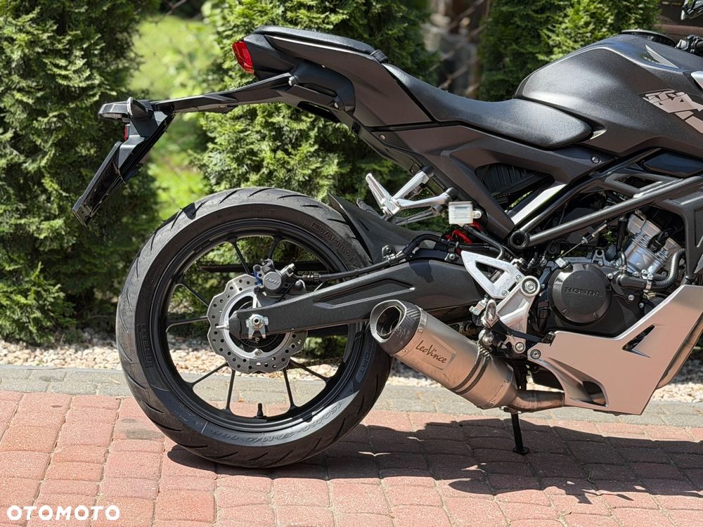 Honda CB - 9