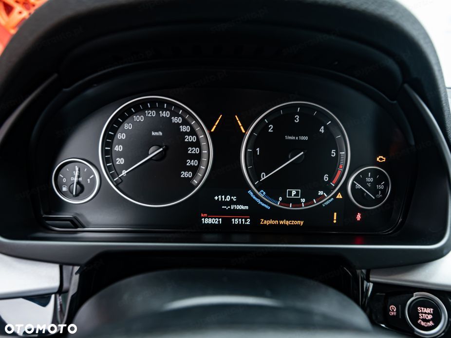 BMW X5 xDrive25d - 16