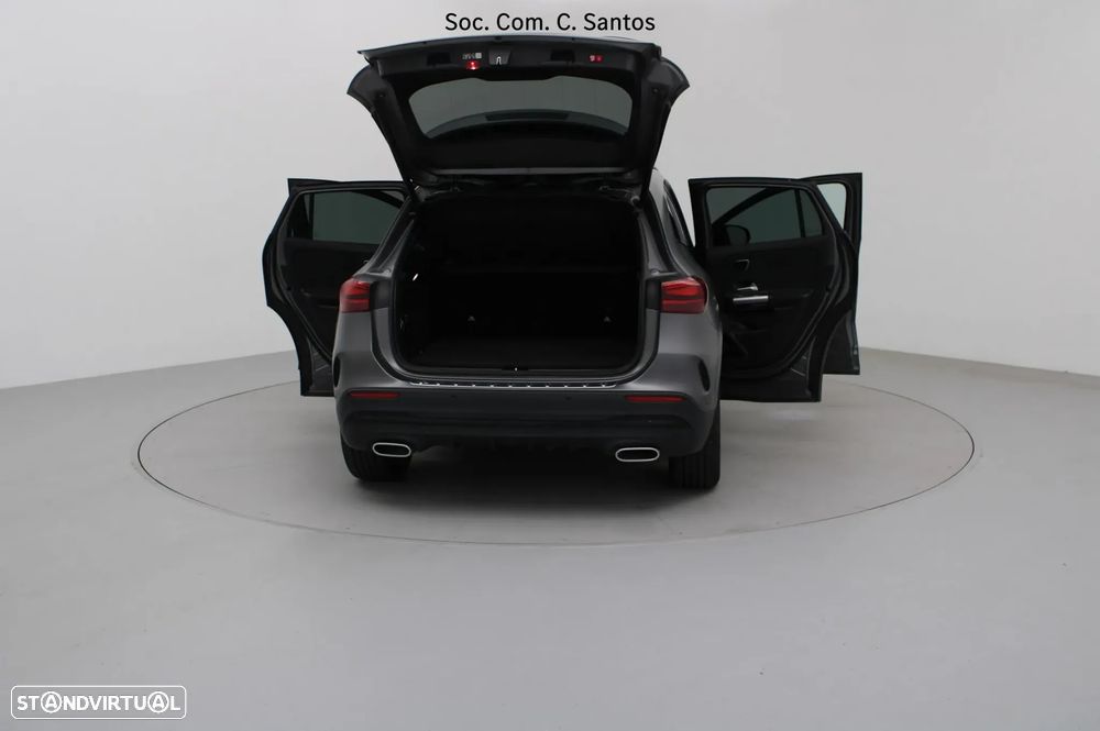 Mercedes-Benz GLA 200 AMG Line - 8
