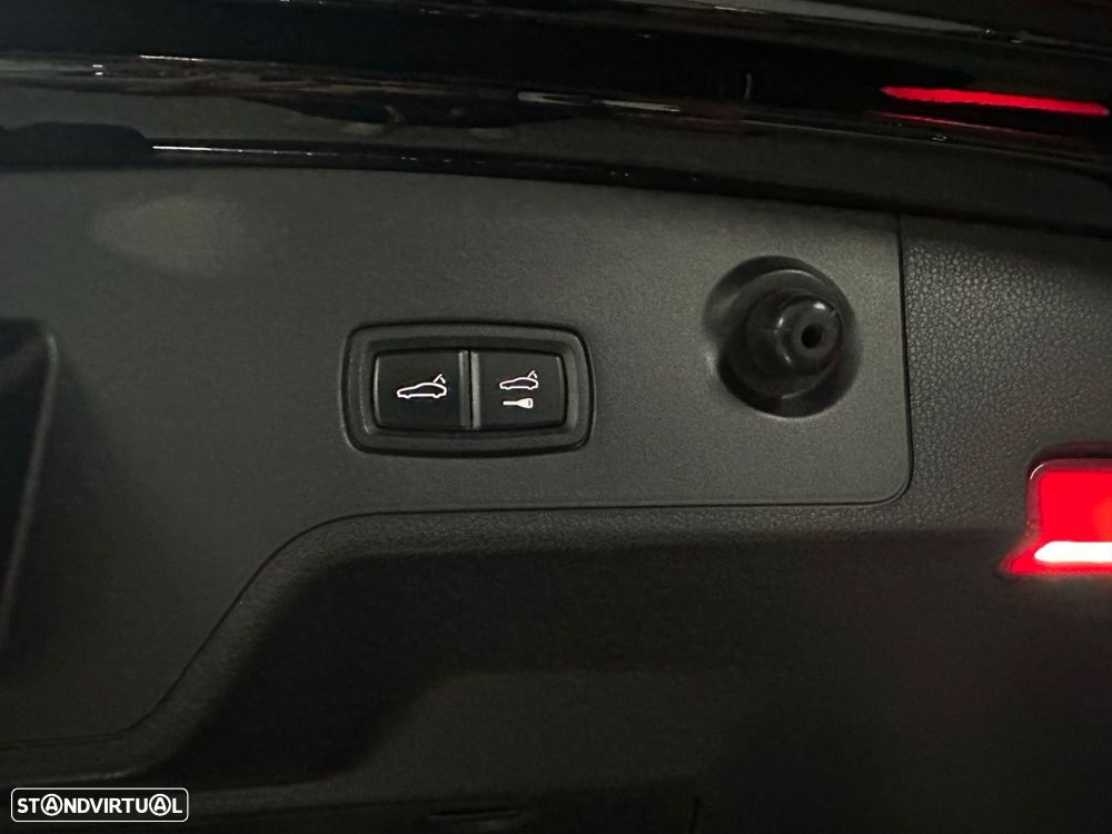 Porsche Panamera Sport Turismo - 28