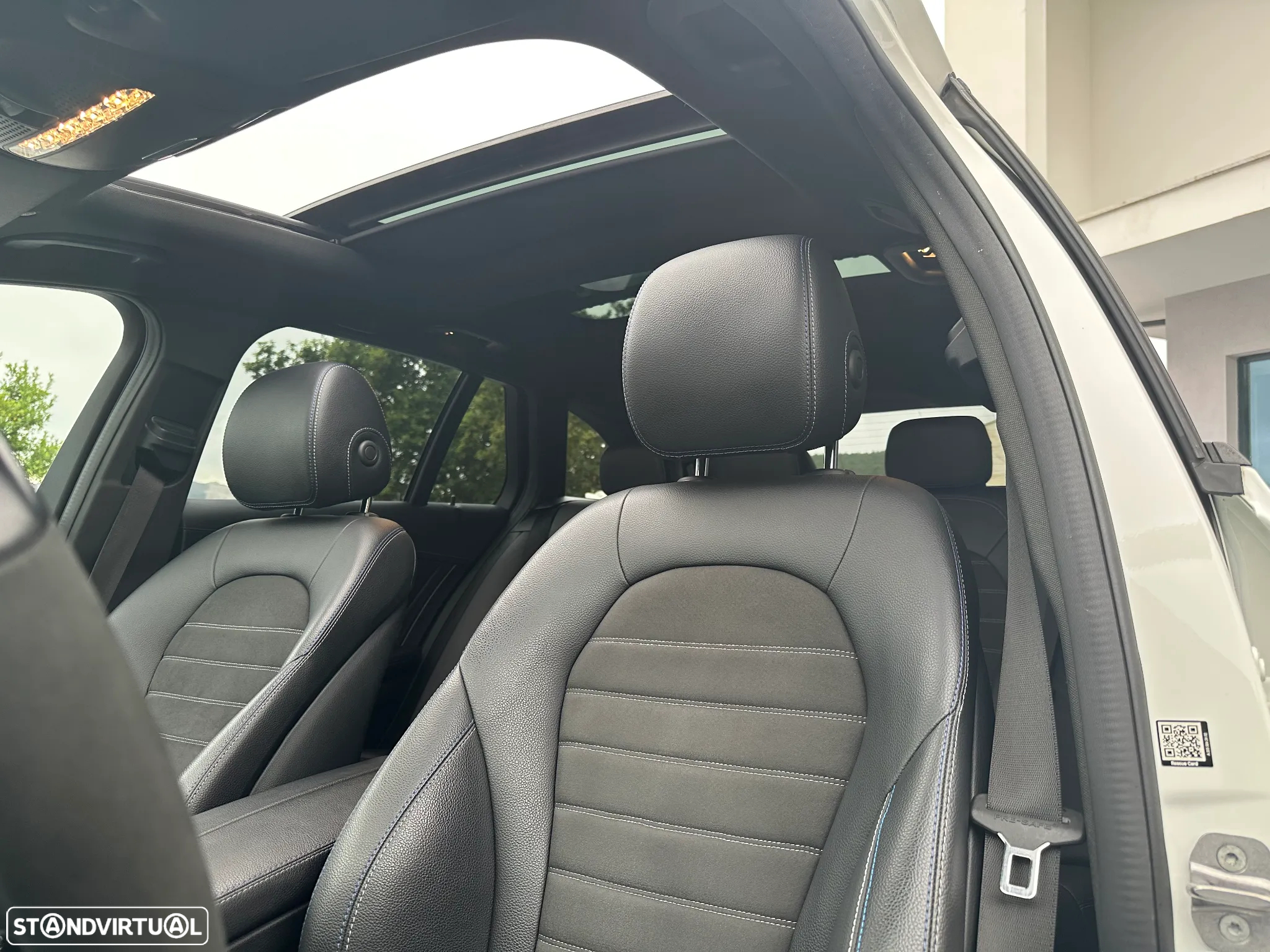 Mercedes-Benz C 300 de AMG Line - 15