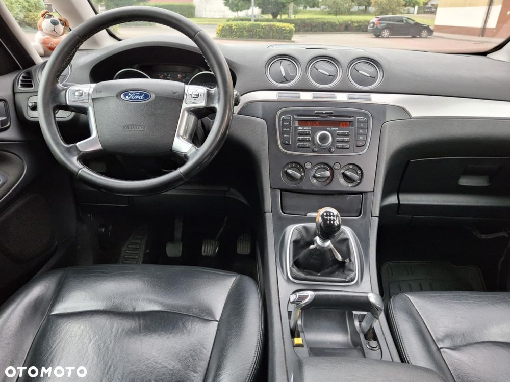 Ford Galaxy 1.6 TDCi DPF Start-Stop Trend - 10