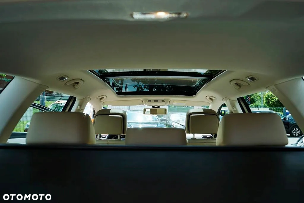 Volkswagen Passat - 23