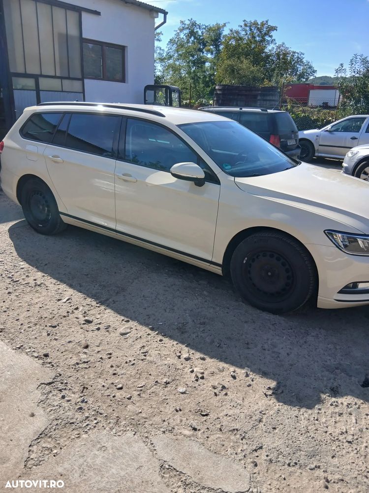 Volkswagen Passat Variant 2.0 TDI DSG Comfortline - 5