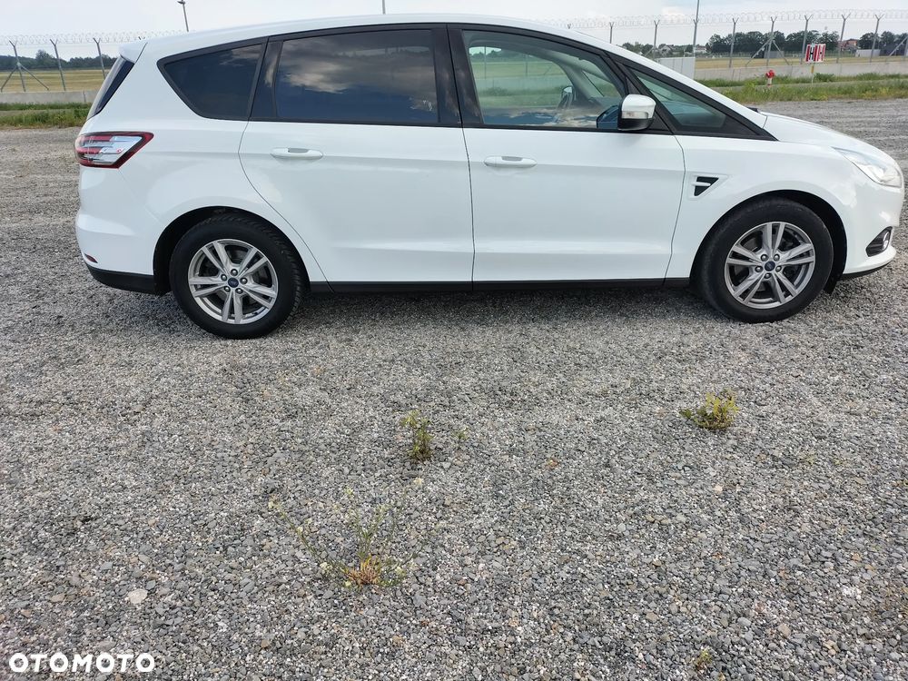 Ford S-Max - 8