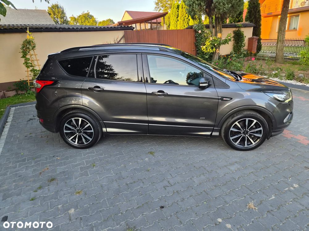 Ford Kuga 2.0 TDCi 4x4 ST-Line - 17