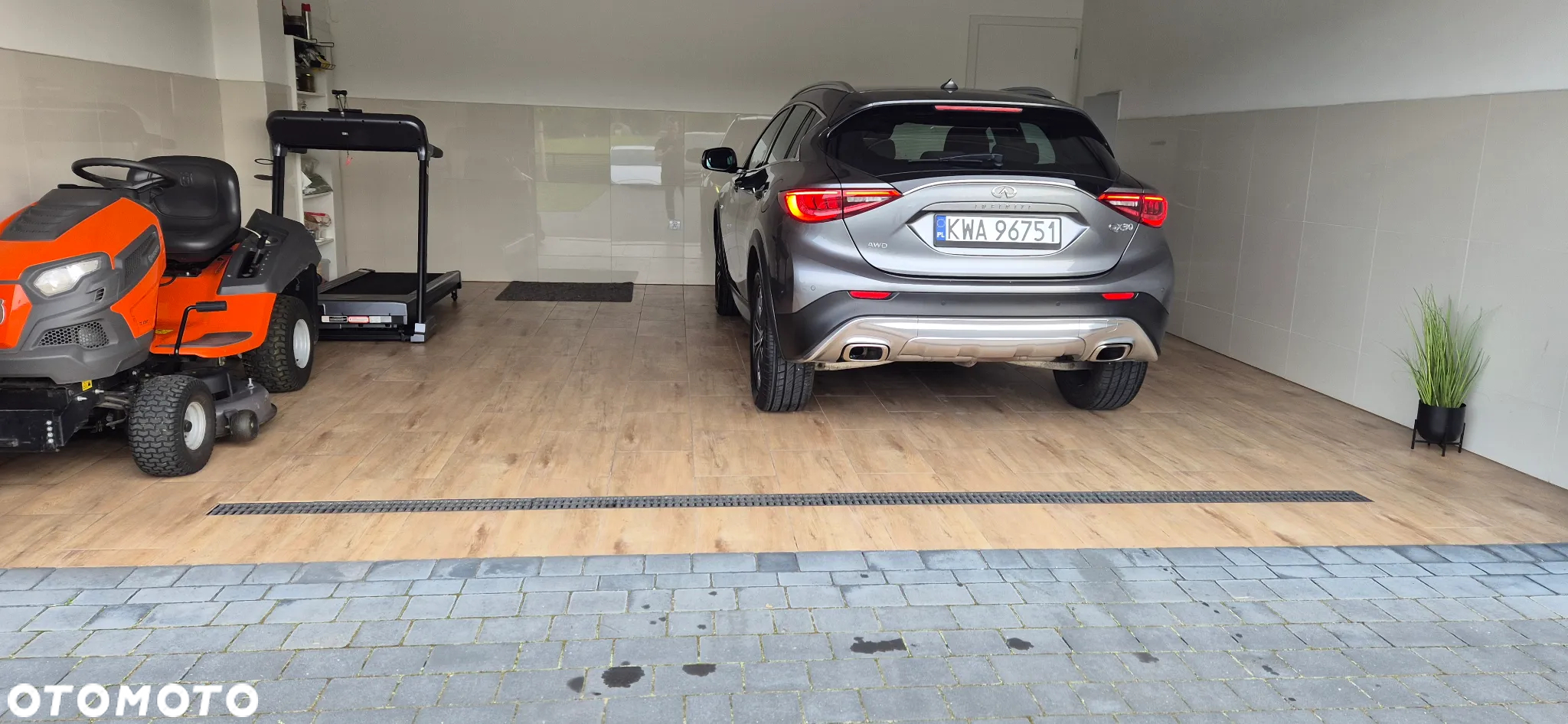 Infiniti Q30 2.2d Luxe AWD 7DCT - 19