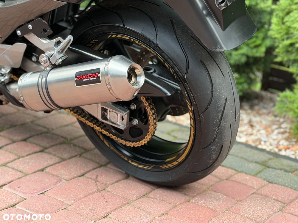 Kawasaki ZZR - 22