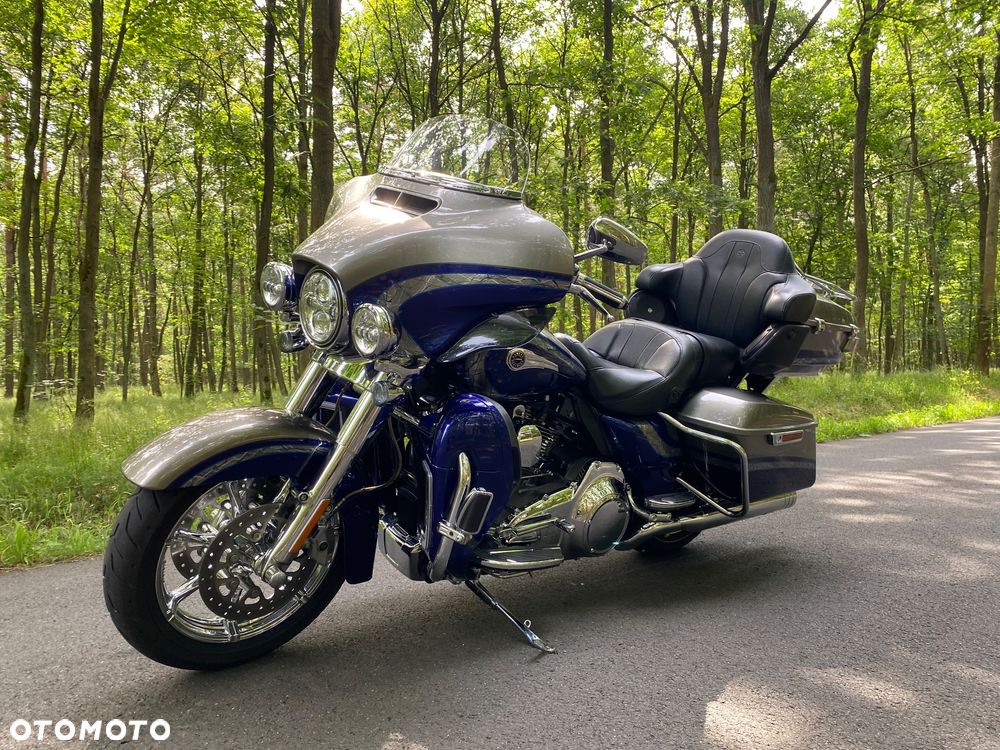 Harley-Davidson Touring Ultra Limited - 12
