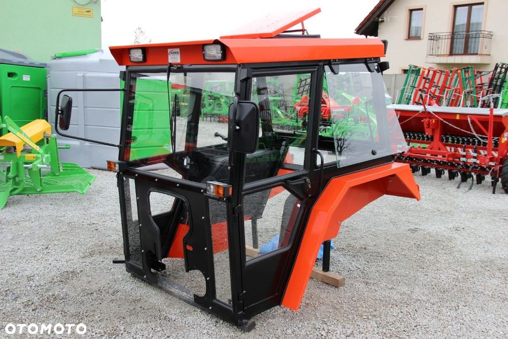 Kabina ciągnikowa C330 D-Lux Ursus C-330 kabiny do ciągnika - 5