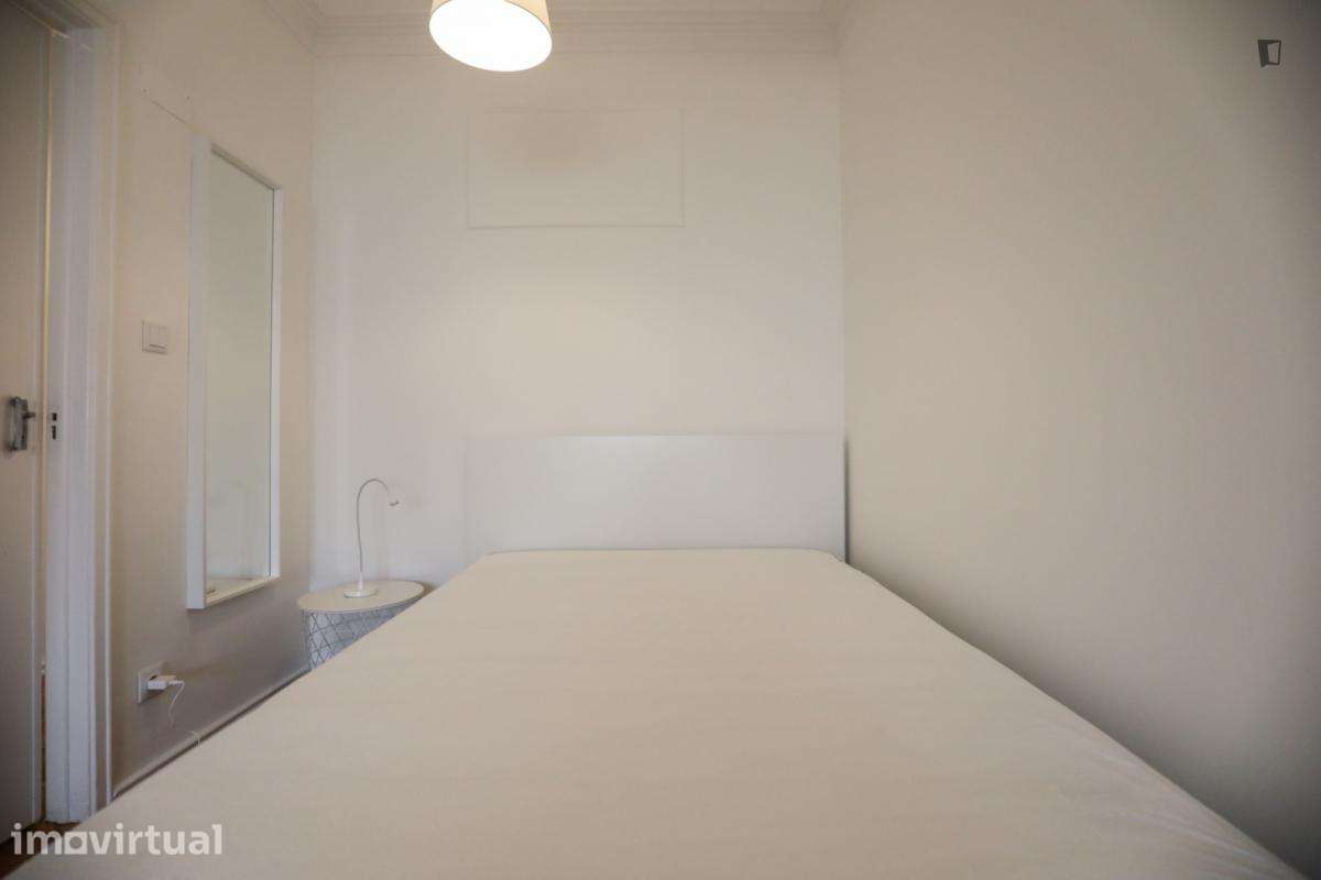 Quarto - localizado em Arroios Lisbon - Grande imagem: 2/48