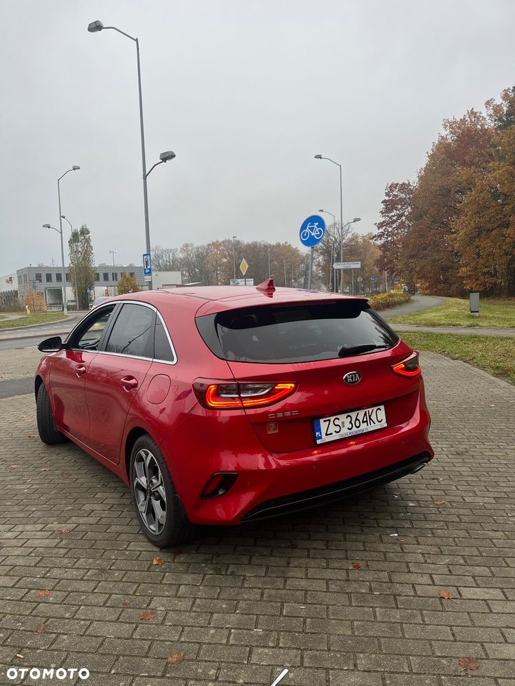 Kia Ceed 1.6 CRDi SCR L - 6