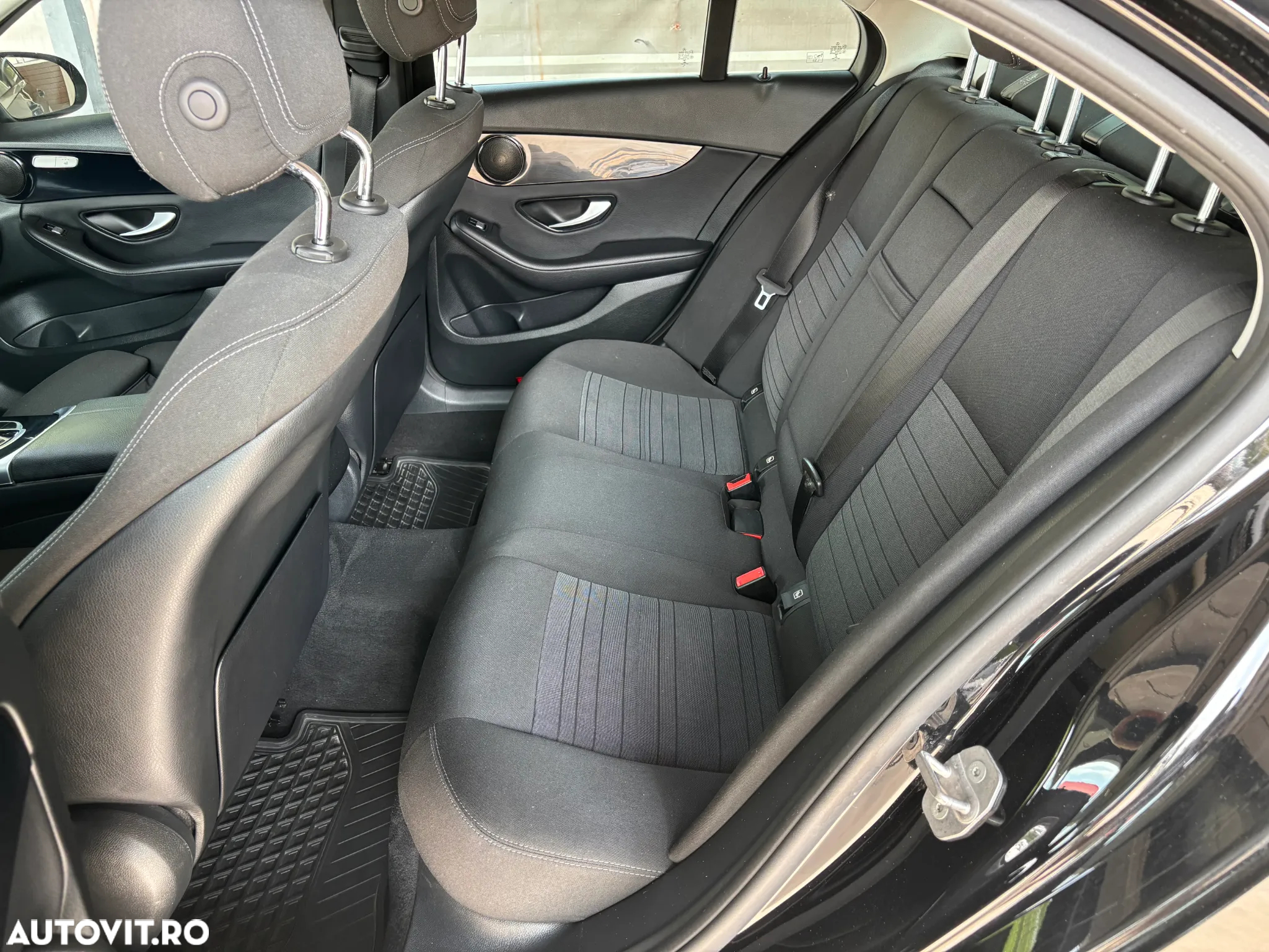 Mercedes-Benz C 180 T-Modell Aut. - 36