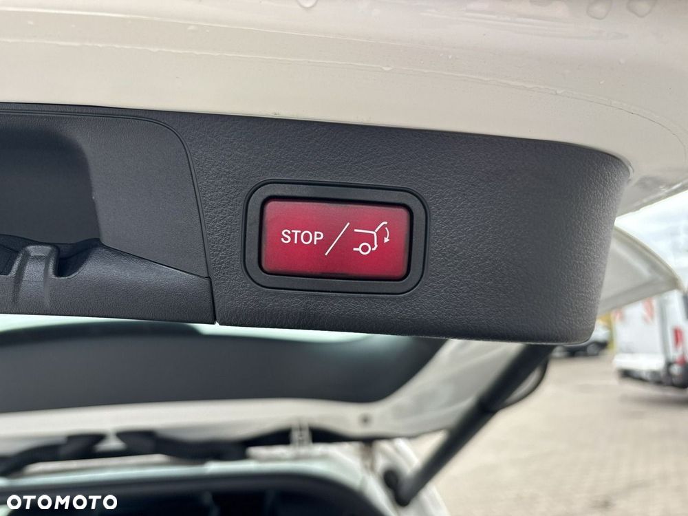 Mercedes-Benz EQB 250 70.5kWh Progressive - 22
