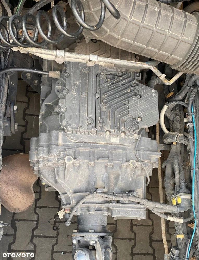 SKRZYNIA BIEGÓW TRAXON FORD F-MAX 500 EURO6 BEZ RETARDERA JC46-7K481AAB - 1