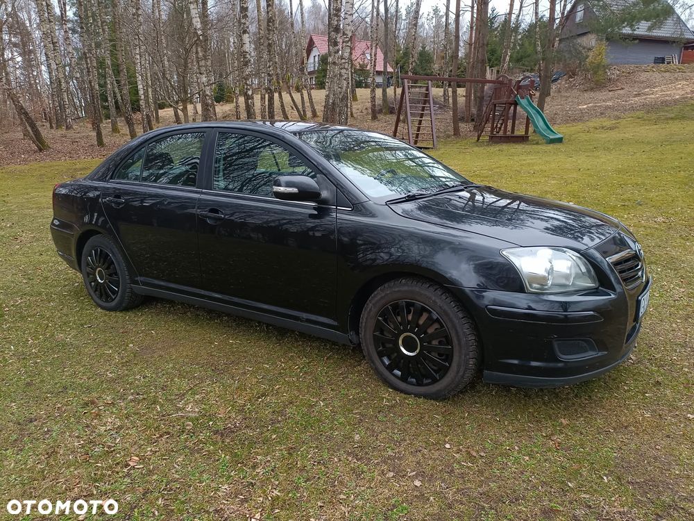 Toyota Avensis 2.0 D-4D Luna - 11