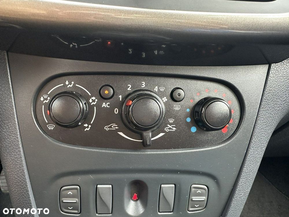 Dacia Sandero Stepway 0.9 TCe Laureate - 24