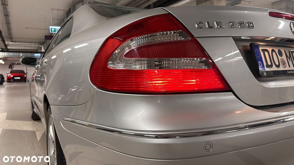 Mercedes-Benz CLK 2004