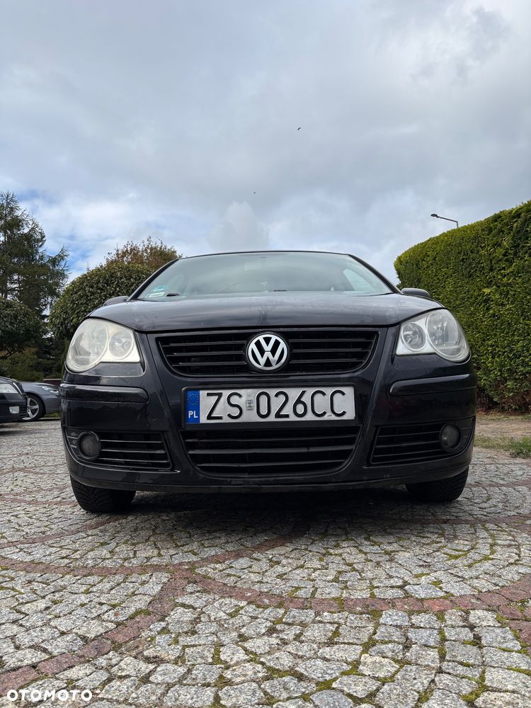 Volkswagen Polo 2006 photo 3