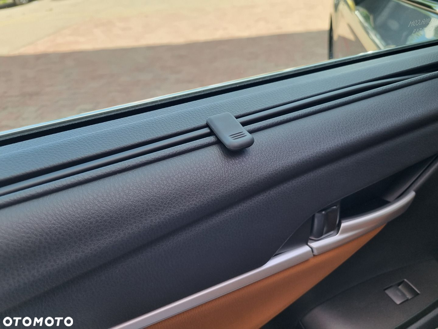 Toyota Camry - 26