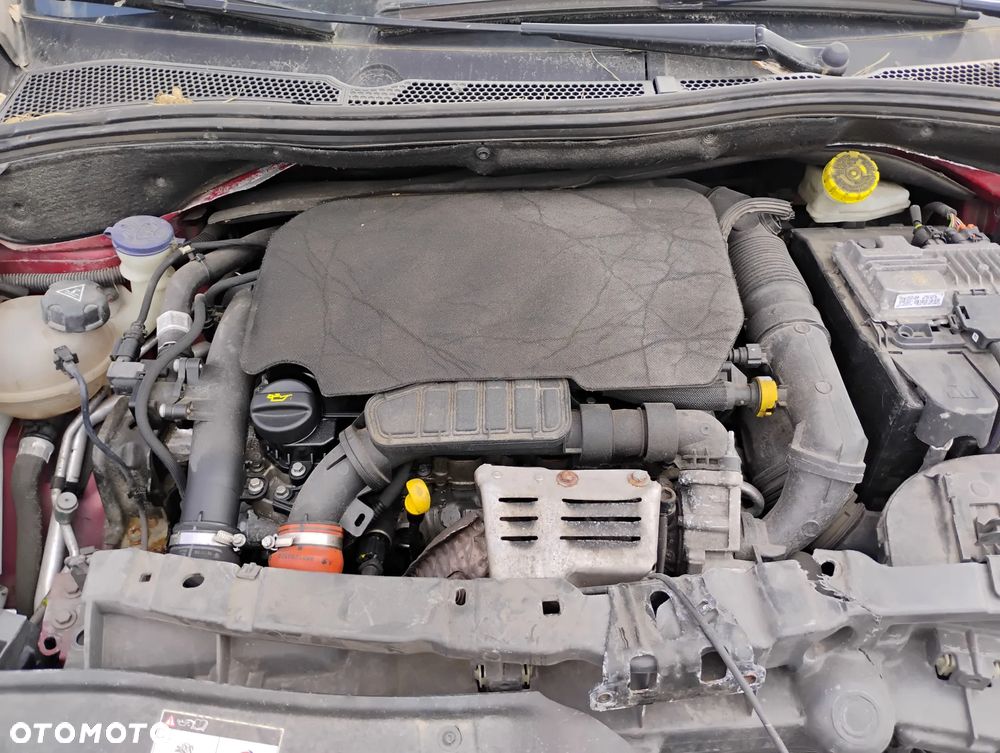 Peugeot 2008 - 21