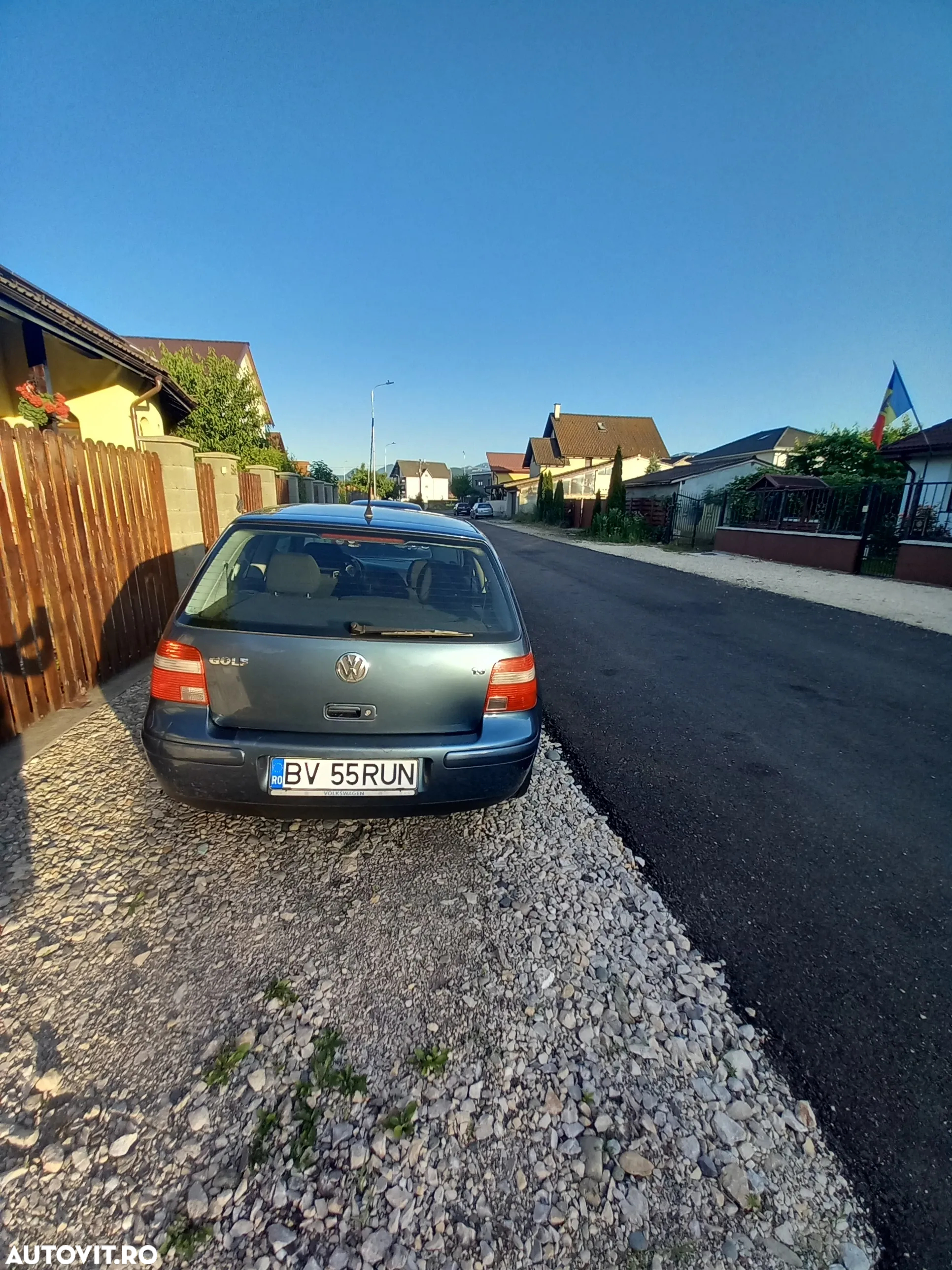 Volkswagen Golf 1.6 - 6