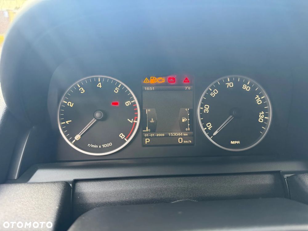 Land Rover Range Rover - 26