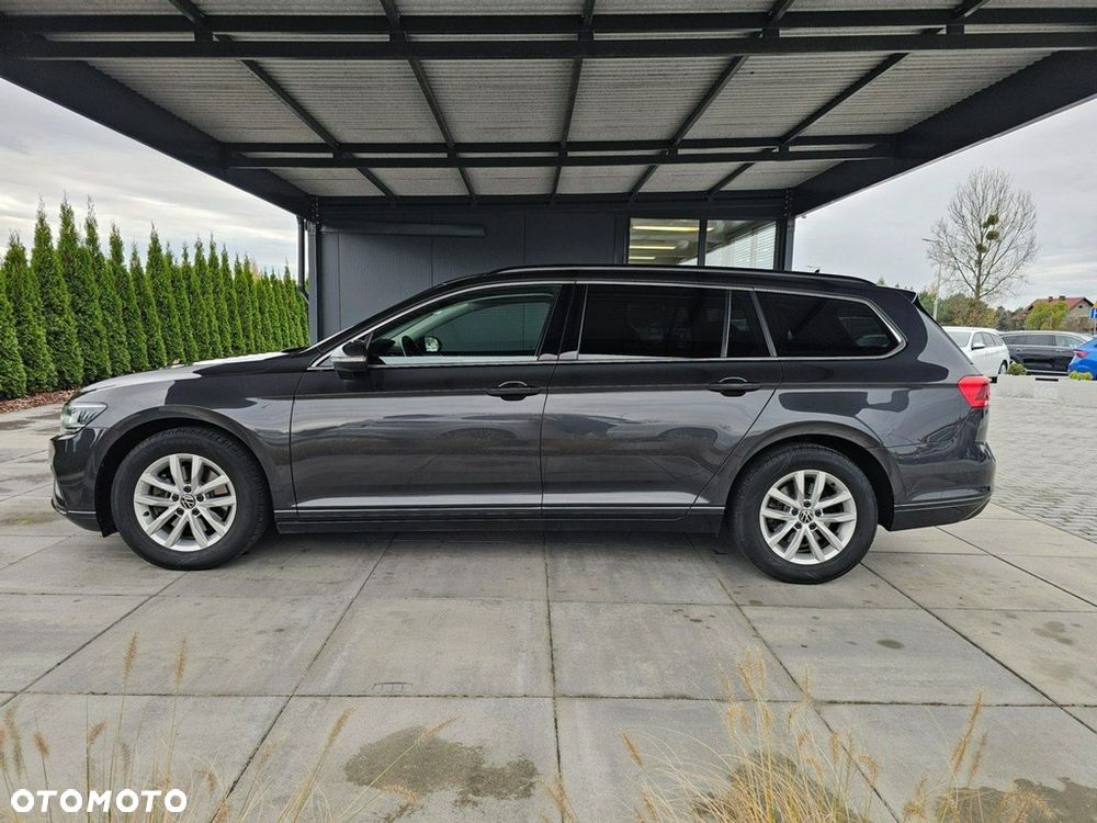 Volkswagen Passat - 9